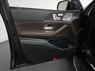 2023 Mercedes-Benz GLS с пробегом 31 195 км