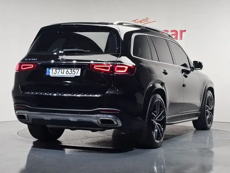 2023 Mercedes-Benz GLS с пробегом 119 340 км