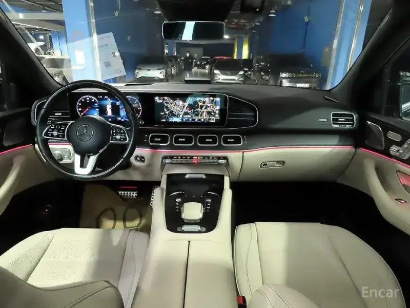 2023 Mercedes-Benz GLS с пробегом 31 365 км