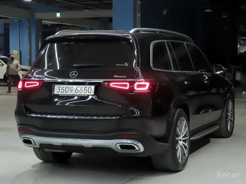 2023 Mercedes-Benz GLS с пробегом 31 365 км