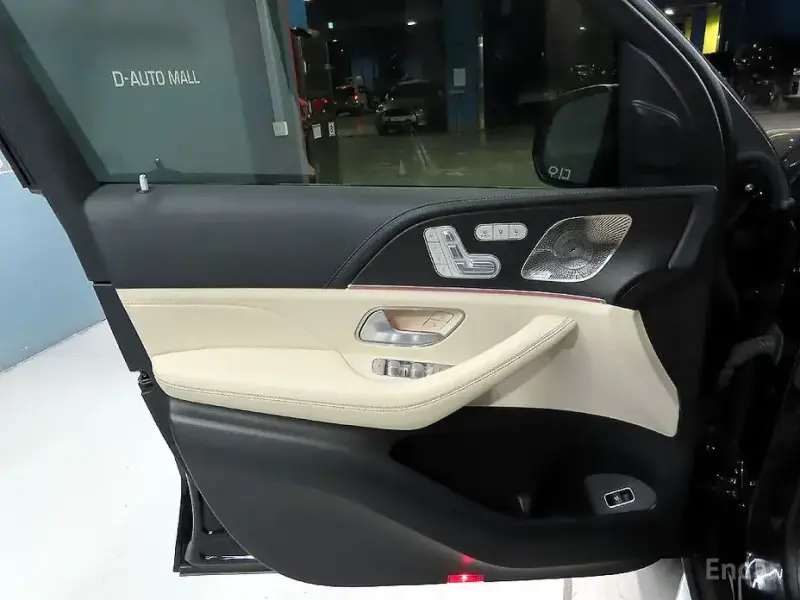 2023 Mercedes-Benz GLS с пробегом 31 365 км