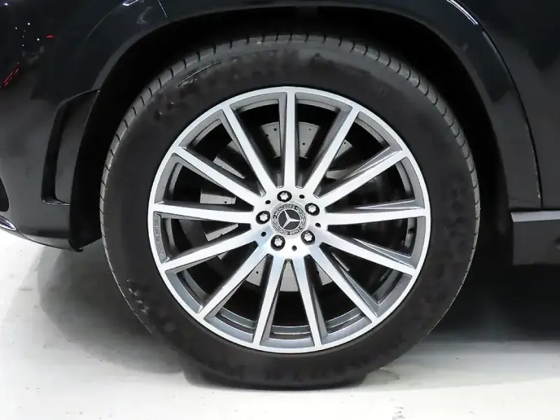 2023 Mercedes-Benz GLS с пробегом 31 365 км