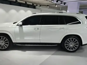 2023 Mercedes-Benz GLS с пробегом 44 680 км