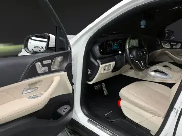 2022 Mercedes-Benz GLS с пробегом 76 293 км