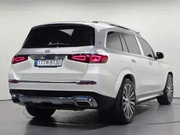 2023 Mercedes-Benz GLS с пробегом 9 023 км