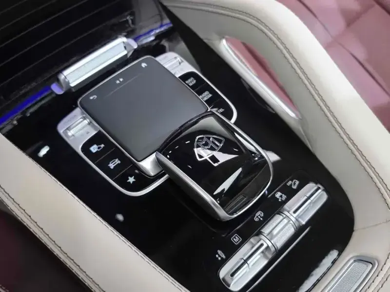2023 Mercedes-Benz GLS с пробегом 9 023 км