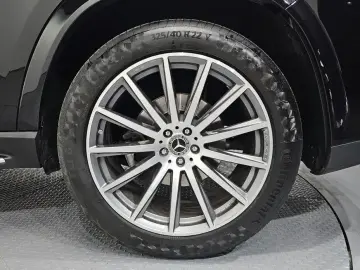 2023 Mercedes-Benz GLS с пробегом 57 540 км