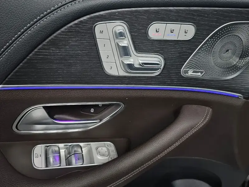 2023 Mercedes-Benz GLS с пробегом 57 540 км