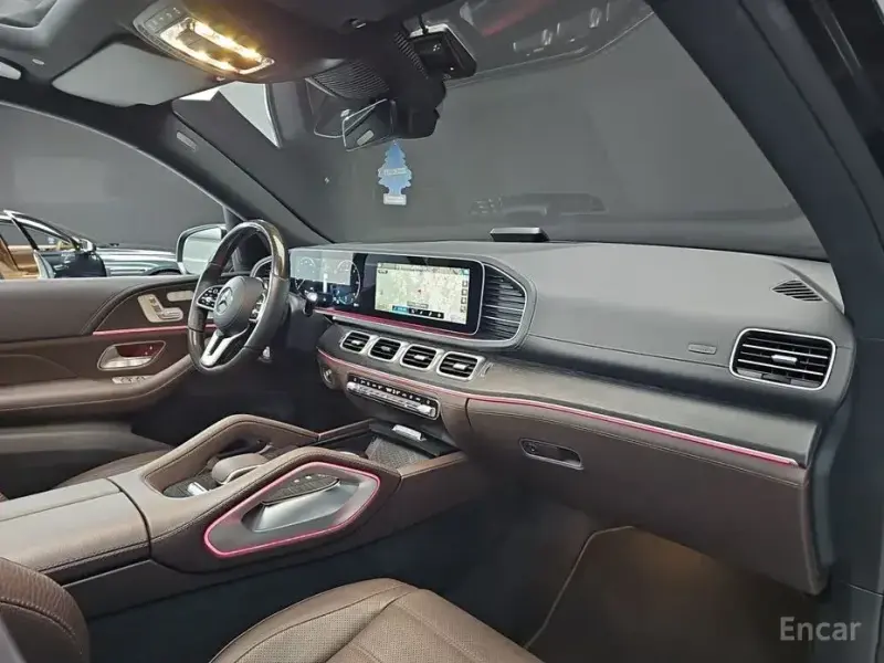 2023 Mercedes-Benz GLS с пробегом 68 707 км