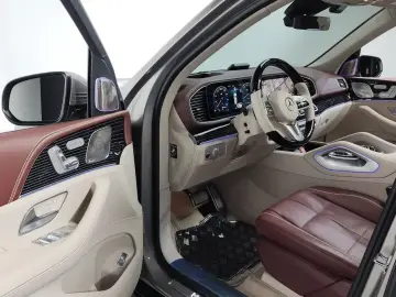 2023 Mercedes-Benz GLS с пробегом 5 508 км