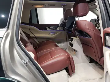 2023 Mercedes-Benz GLS с пробегом 5 508 км