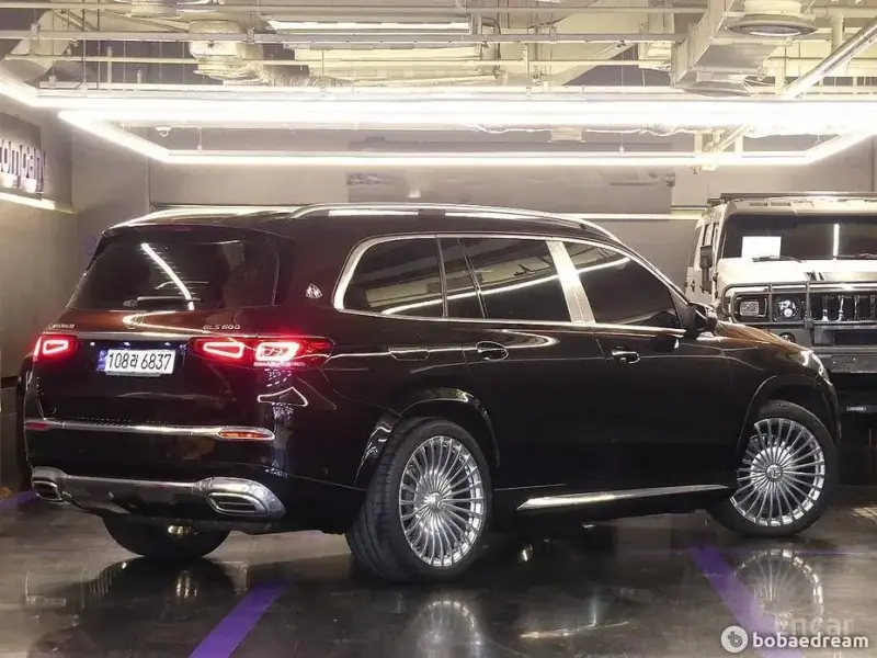 2022 Mercedes-Benz GLS с пробегом 16 000 км