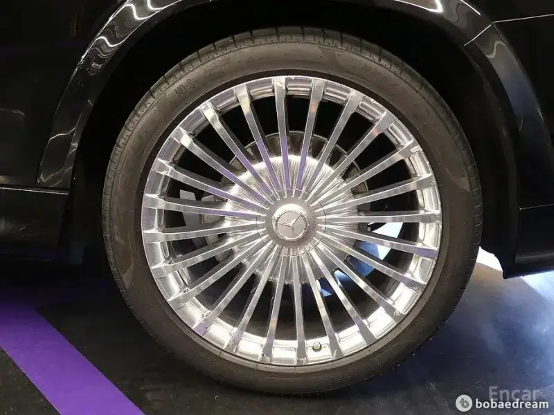 2022 Mercedes-Benz GLS с пробегом 16 000 км