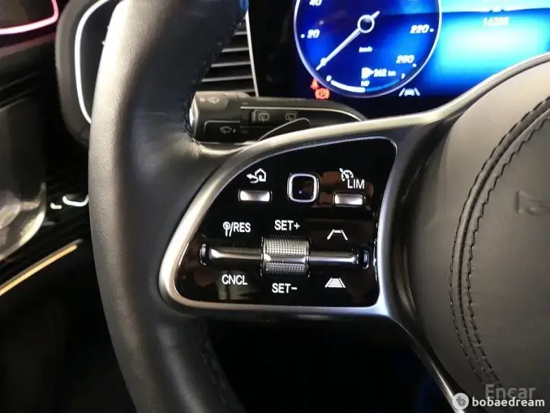 2022 Mercedes-Benz GLS с пробегом 16 000 км