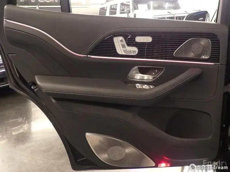 2022 Mercedes-Benz GLS с пробегом 16 000 км