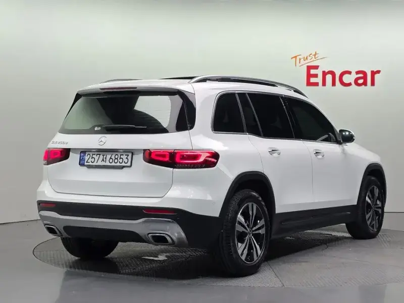 2023 Mercedes-Benz GLB с пробегом 24 910 км