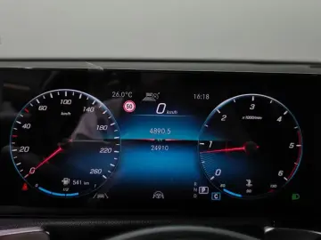 2023 Mercedes-Benz GLB с пробегом 24 910 км