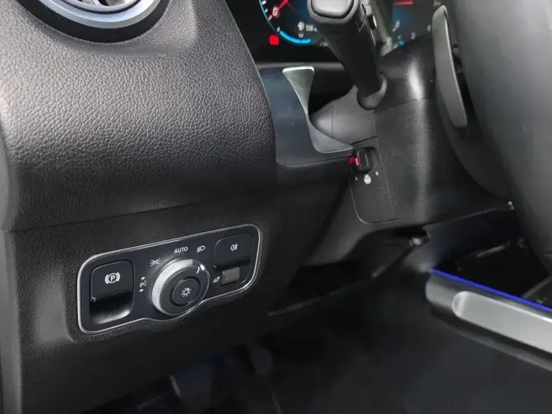 2023 Mercedes-Benz GLB с пробегом 24 910 км