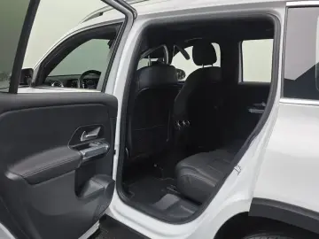 2023 Mercedes-Benz GLB с пробегом 24 910 км
