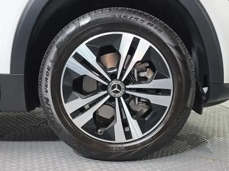 2023 Mercedes-Benz GLB с пробегом 24 910 км