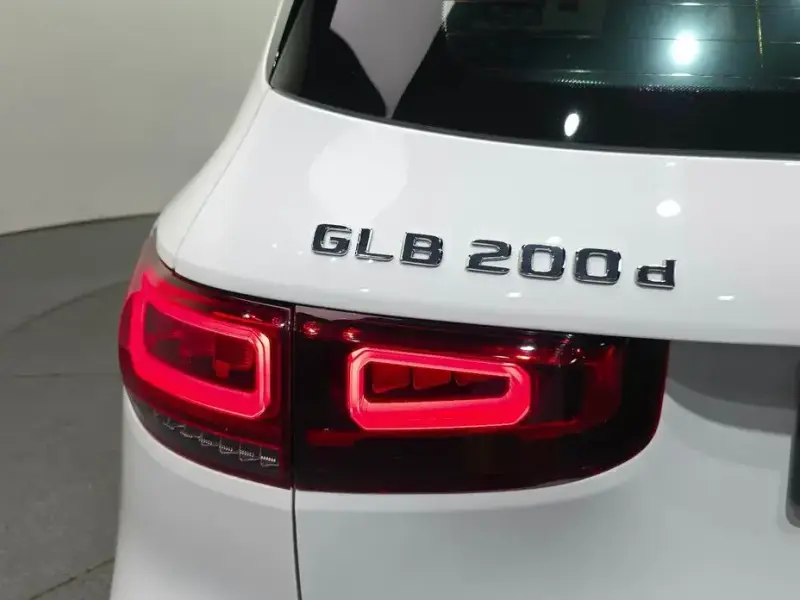 2023 Mercedes-Benz GLB с пробегом 24 910 км