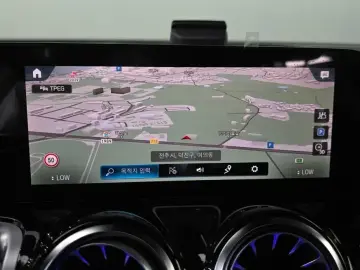 2023 Mercedes-Benz GLB с пробегом 24 910 км