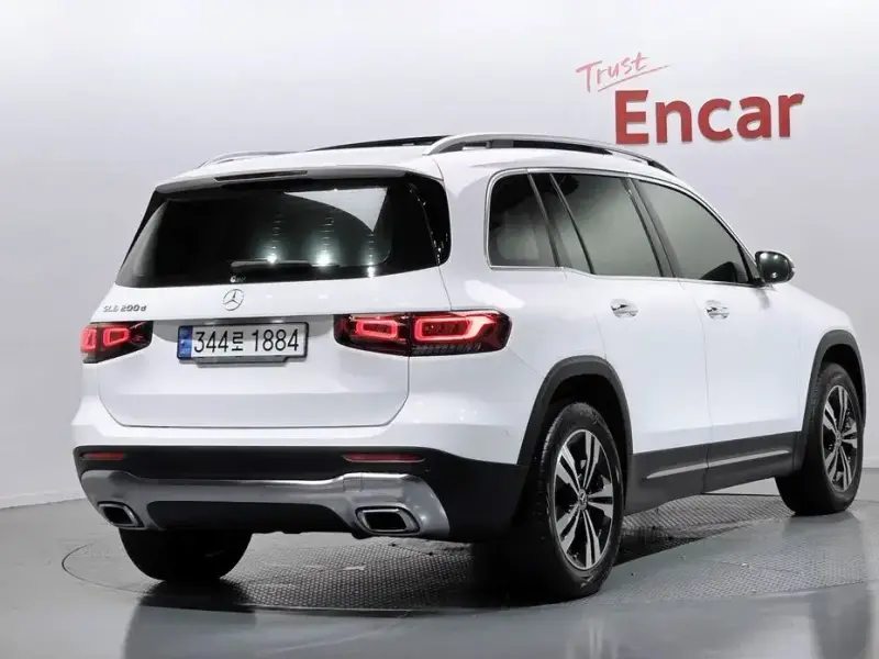 2022 Mercedes-Benz GLB с пробегом 64 971 км