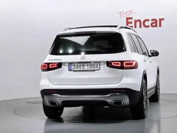 2022 Mercedes-Benz GLB с пробегом 64 971 км