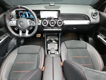 2022 Mercedes-Benz GLB с пробегом 12 377 км