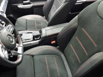 2022 Mercedes-Benz GLB с пробегом 12 377 км