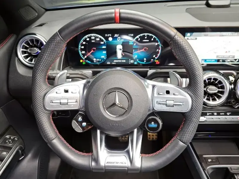 2022 Mercedes-Benz GLB с пробегом 12 377 км