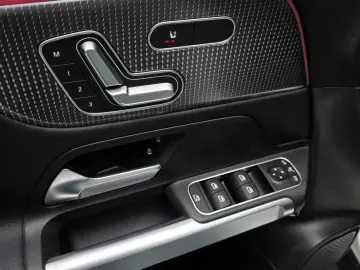 2022 Mercedes-Benz GLB с пробегом 64 971 км