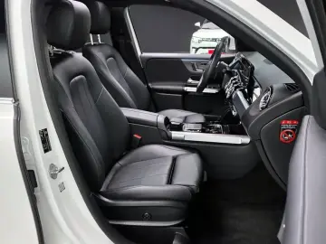 2022 Mercedes-Benz GLB с пробегом 64 971 км