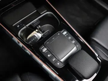 2022 Mercedes-Benz GLB с пробегом 64 971 км
