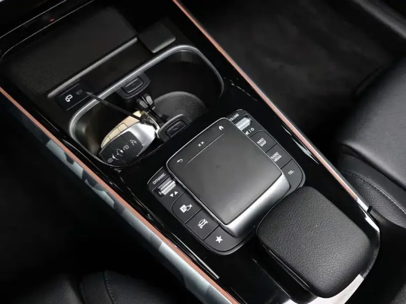 2022 Mercedes-Benz GLB с пробегом 64 971 км