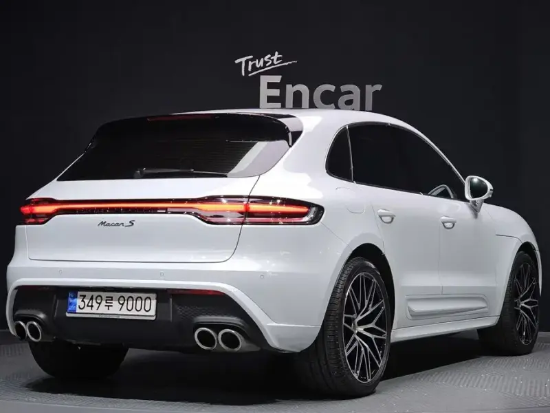 2022 Porsche Macan с пробегом 20 824 км