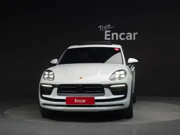 2023 Porsche Macan с пробегом 46 515 км