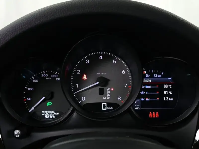 2022 Porsche Macan с пробегом 33 265 км