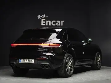 2022 Porsche Macan с пробегом 27 018 км