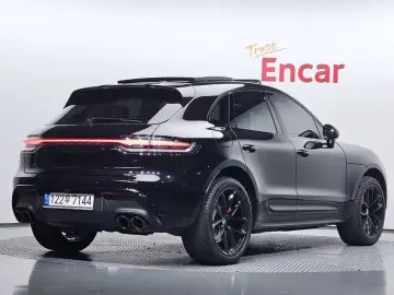 2022 Porsche Macan с пробегом 19 901 км