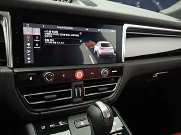2022 Porsche Macan с пробегом 19 901 км
