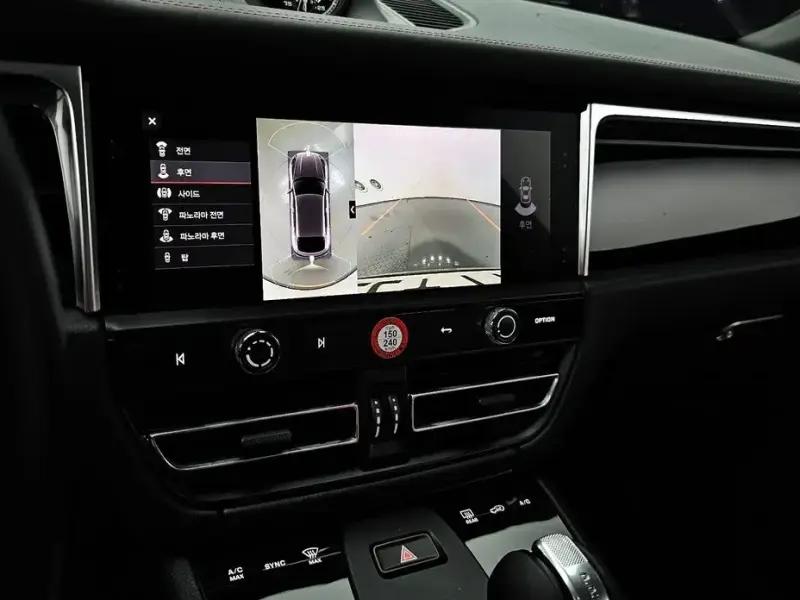 2022 Porsche Macan с пробегом 19 901 км