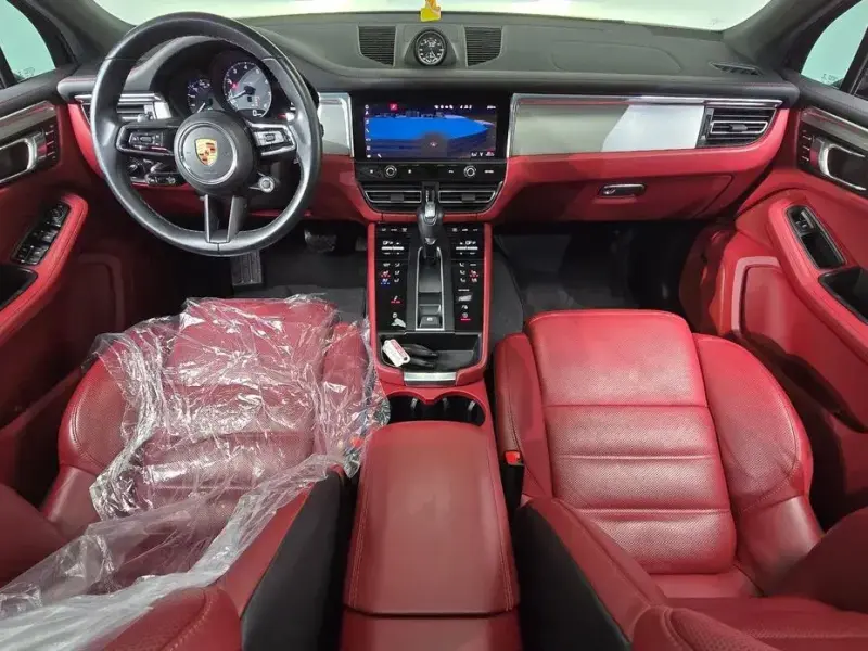 2022 Porsche Macan с пробегом 39 947 км