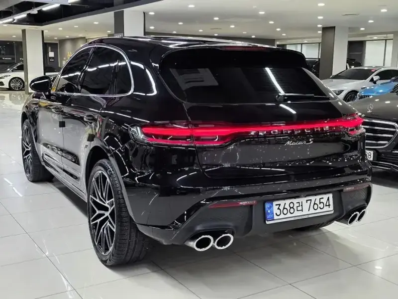2022 Porsche Macan с пробегом 23 875 км