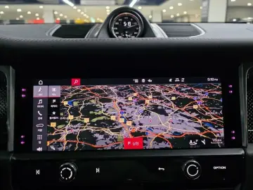 2022 Porsche Macan с пробегом 23 875 км