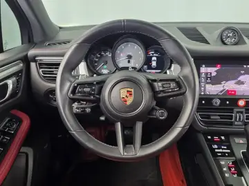 2023 Porsche Macan с пробегом 20 920 км