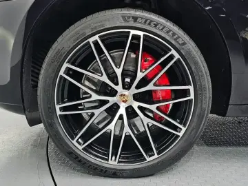 2022 Porsche Macan с пробегом 54 587 км