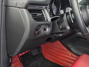 2023 Porsche Macan с пробегом 20 920 км