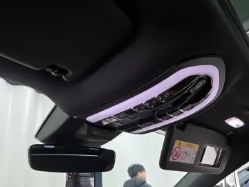 2023 Porsche Macan с пробегом 11 599 км