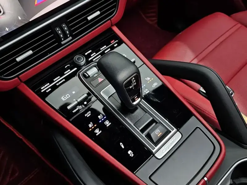 2023 Porsche Cayenne с пробегом 13 858 км